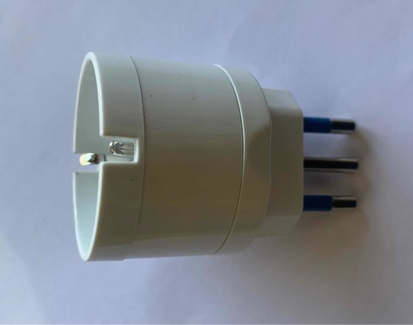 Adaptador Enchufe Europeo A Nacional Schuko Certificado - Imagen 2