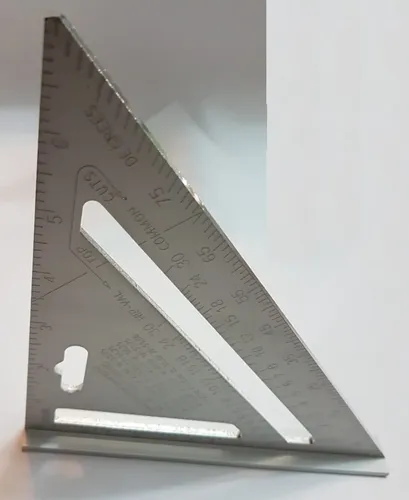 Set 4 Formones Para Madera Truper + Escuadra Rápida - Imagen 5